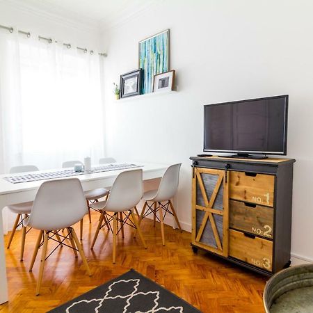 Avenidas Cozy Apartment Lisbon Luaran gambar