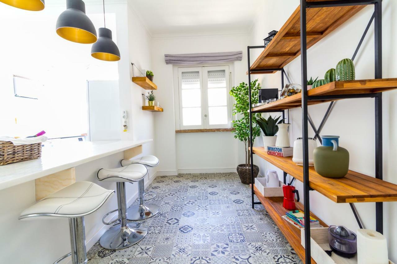 Avenidas Cozy Apartment Lisbon Luaran gambar